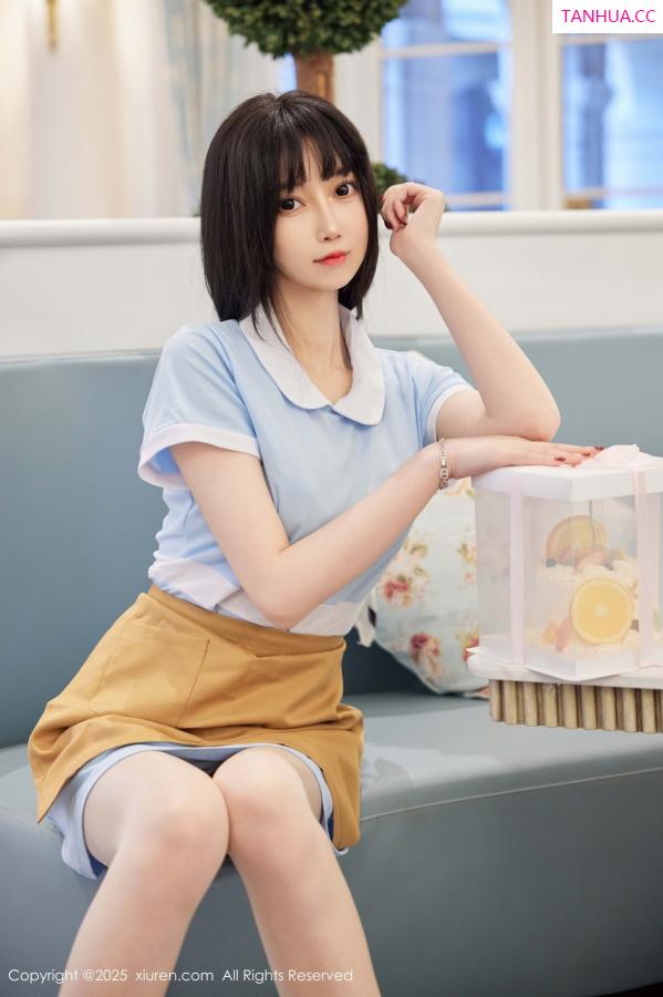 玥儿玥  [XiuRen]高清写真图 2025.02.10 No.9864 玥儿玥er 丝袜美腿第20张图片